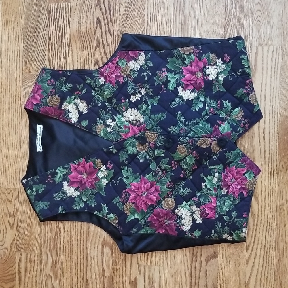 (M) A. Rachour Designs Custom Made Button Up Holiday Themed Quilted Floral Vest